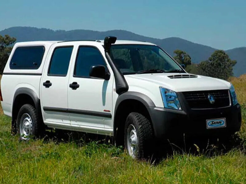 4X4 SNORKEL for the GM/Isuzu D-Max 10/2008 - 05/2012 3.0L Diesel Safari Part Number: SS165HF