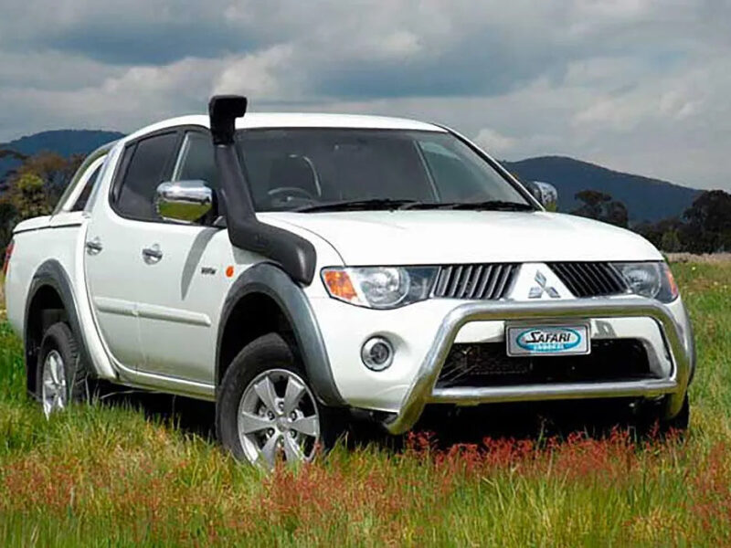 Safari Snorkel for Mitsubishi Triton (07/2006 - 04/2015) SS661HF