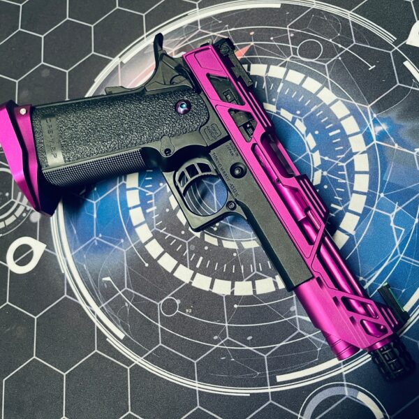 Custom Tokyo Marui / Dr Black "Johnny Saint" Hi Capa 5.1 Gas Pistol
