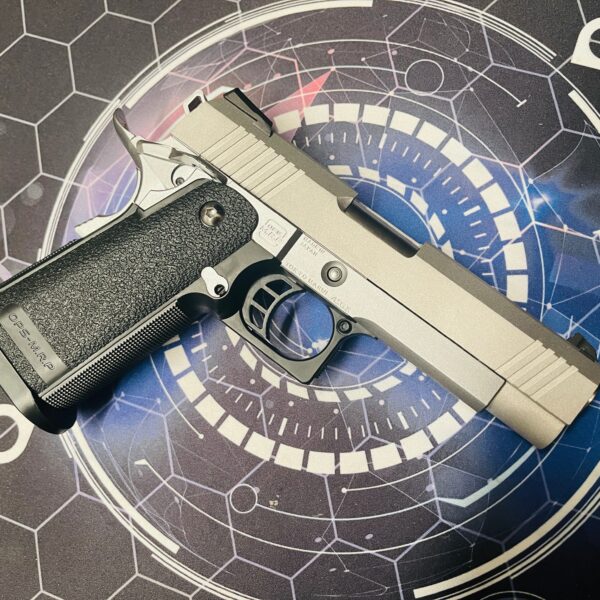 Custom Tokyo Marui / Guarder "Silver Fox" Hi Capa 4.3 Gas Pistol