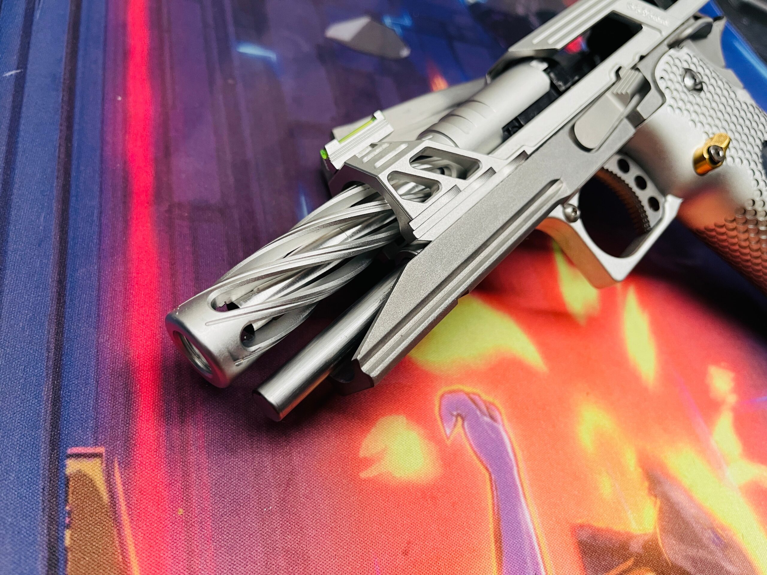 Custom Dr Black / Guarder "Ascension" Hi Capa 5.1 Custom GBB Gel Blaster - Image 3
